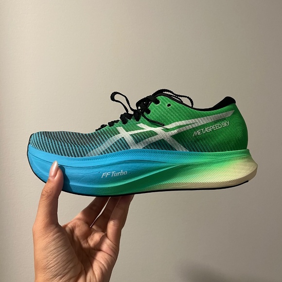 ASICS Metaspeed Sky+ BNIB - Picture 2 of 5